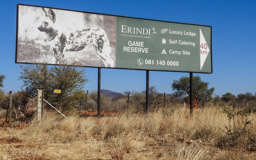 >  nach  Erindi Private Game Reserve  = 70.700 ha