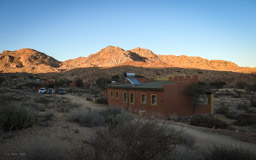 Sunrise bei  Klein-Aus Vista - Desert Horse Inn